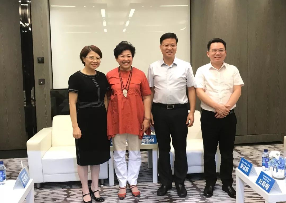 怡海资讯 怡海集团与钦州市政府在广州举行双边会谈